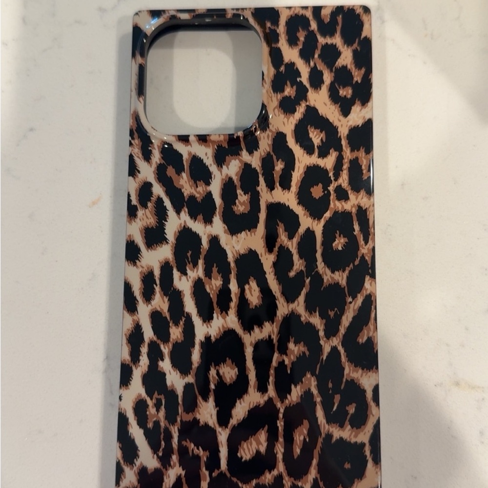 iPhone 16 pro max Leopard Print Phone Case